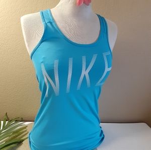 Nike Tops - ⬇️NIKE fitted activewear tank top - cute racerback Nike Tops - ⬇️NIKE fitted activewear tank top - cute racerback